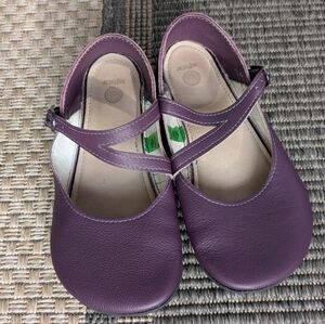 Softstar Primal Merry Jane in elderberry